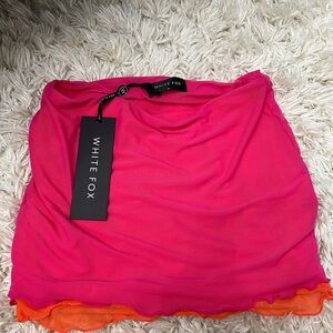 white fox- ARE YOU ENTERTAINED MINI SKIRT-S
HOT PINK - SOLD 🛍️
